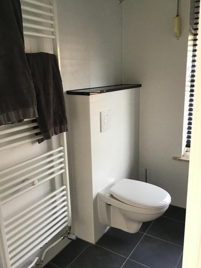 Chic Appartement In Sas Van Gent Экстерьер фото