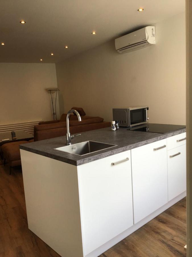 Chic Appartement In Sas Van Gent Экстерьер фото